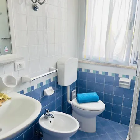 Apartman Luminous Flat With Balcony-beahost